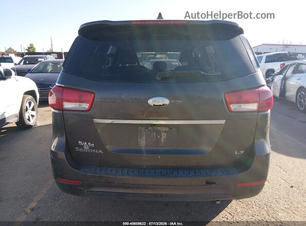 KNDMB5C15J6389147 2018 KIA SEDONA Gray 