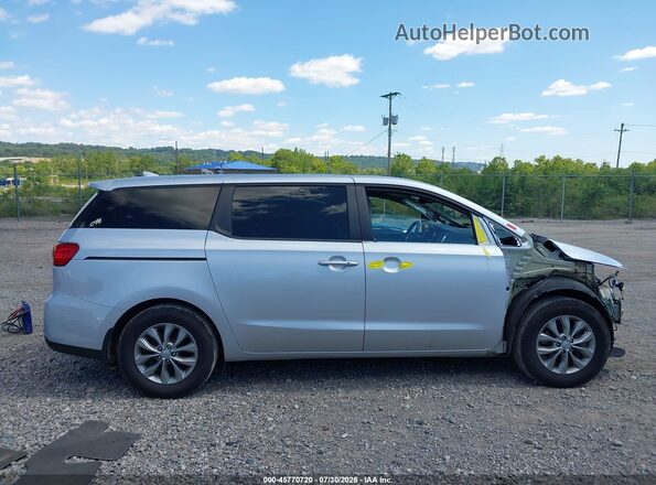 KNDMB5C15L6582319 2020 KIA SEDONA Silver 360 interior view