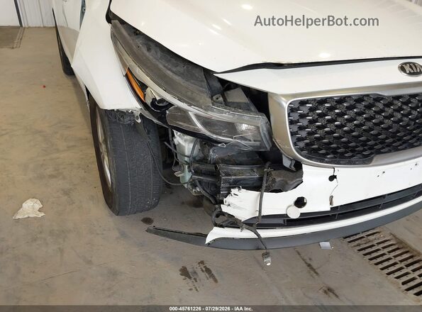 KNDMB5C16H6249523 2017 KIA SEDONA White Widok z przodu