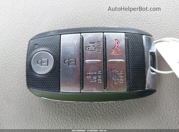 KNDMB5C17G6213449 2016 KIA SEDONA Black წინა პანელის ხედი