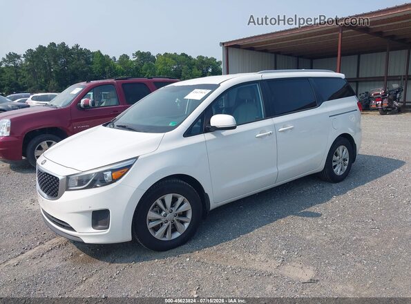 KNDMB5C17G6213855 2016 KIA SEDONA White Front left