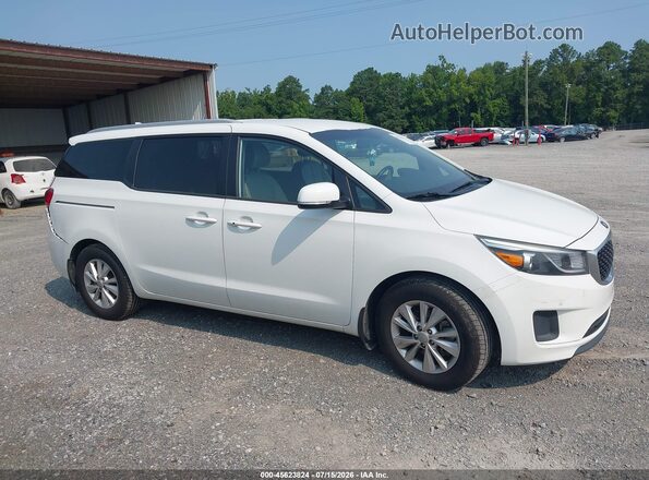 KNDMB5C17G6213855 2016 KIA SEDONA White Rear interior view