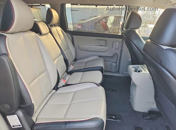 KNDMB5C17K6553094 2019 KIA SEDONA Белый Вид задней части салона