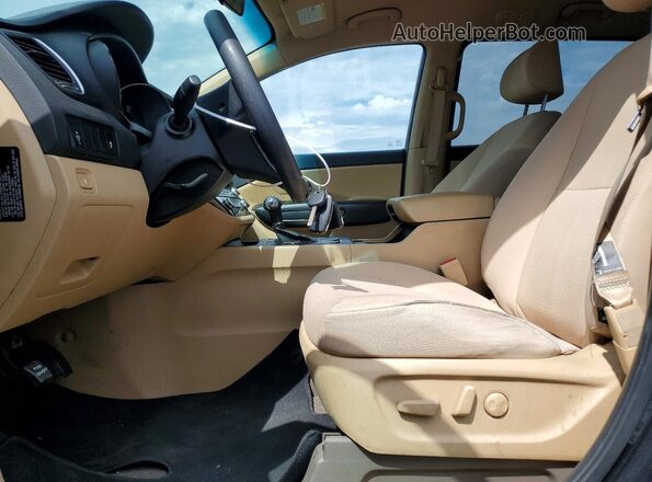 KNDMB5C18G6182258 2016 KIA SEDONA Black Front interior view