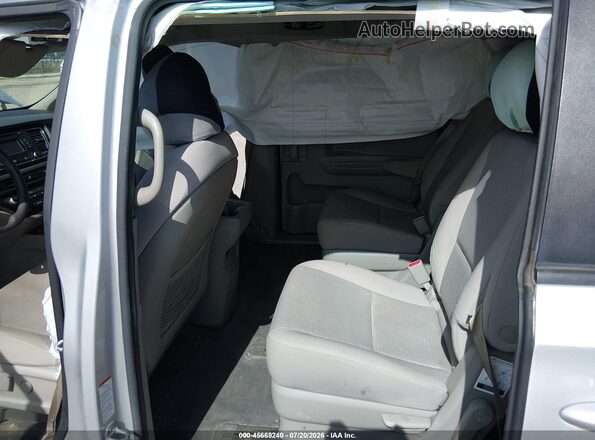 KNDMB5C18H6241973 2017 KIA SEDONA Silver VIN კოდის სტიკერის ხედი