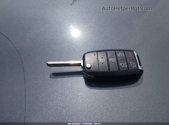 KNDMB5C19J6383139 2018 KIA SEDONA Beige Вид панелі приладів