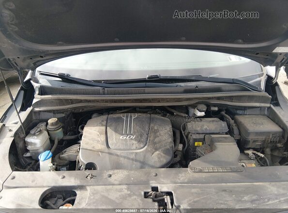 KNDMB5C19J6383139 2018 KIA SEDONA Beige Вид ззаду