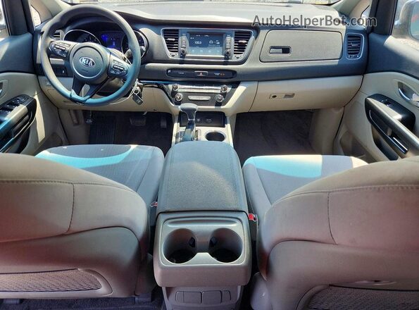 KNDMB5C19L6623566 2020 KIA SEDONA Черный Вид панели приборов