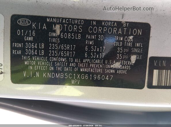 KNDMB5C1XG6196047 2016 KIA SEDONA Silver Engine compartment view