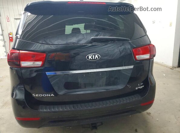 KNDMB5C1XH6217786 2017 KIA SEDONA Black უკანა ხედი