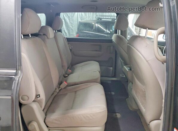 KNDMB5C1XH6217786 2017 KIA SEDONA Black უკანა სალონის ხედი