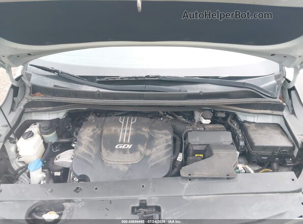 KNDMB5C1XH6283156 2017 KIA SEDONA Silver Rear view