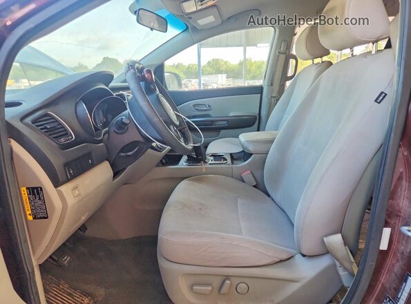 KNDMB5C1XL6609594 2020 KIA SEDONA Темно-бордовый Вид салона спереди