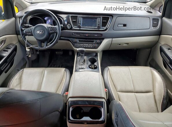 KNDMC5C12H6259995 2017 KIA SEDONA Red წინა პანელის ხედი