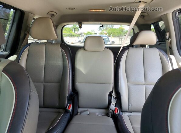 KNDMC5C18G6181494 2016 KIA SEDONA Gray Հետևի նստատեղերի տեսք