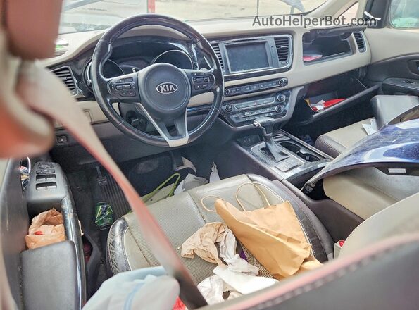 KNDME5C11J6351499 2018 KIA SEDONA Blue Widok deski rozdzielczej