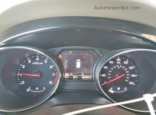 KNDME5C18J6373905 2018 KIA SEDONA Burgundy Instrument cluster view