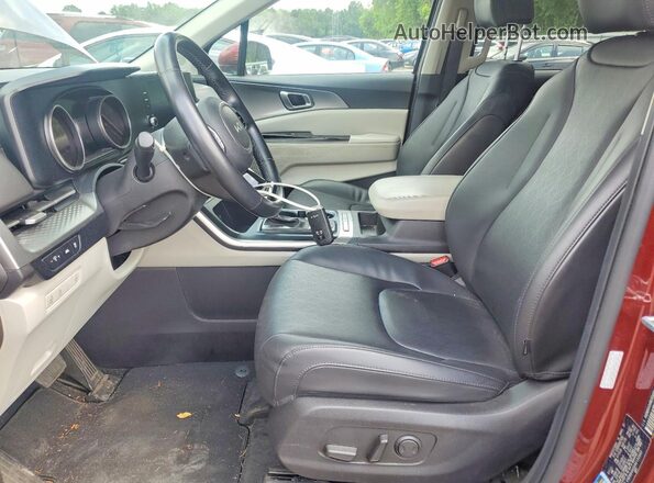 KNDNB4H34N6133483 2022 KIA CARNIVAL Burgundy Vista interior delantera