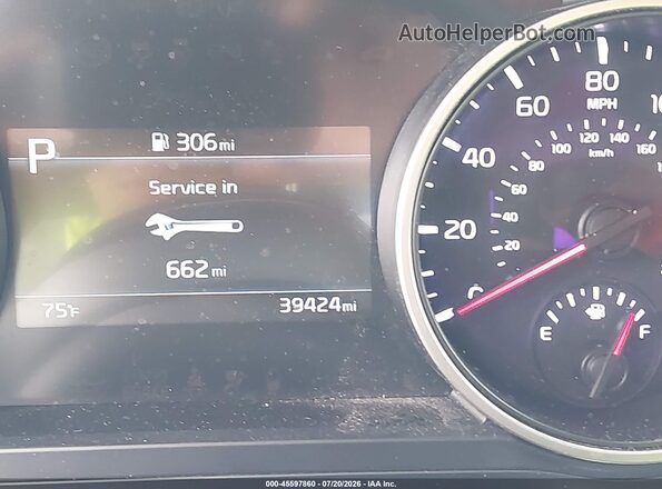 KNDNB4H3XP6207394 2023 KIA CARNIVAL LX FWD W/SE Черный 