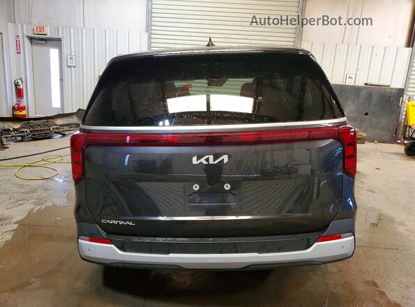 KNDNB5K33T6589843 2026 KIA CARNIVAL Charcoal Հետևի տեսք
