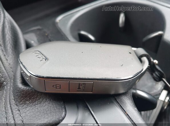 KNDNB5K36S6550324 2025 KIA CARNIVAL MPV Gray Vista del salpicadero