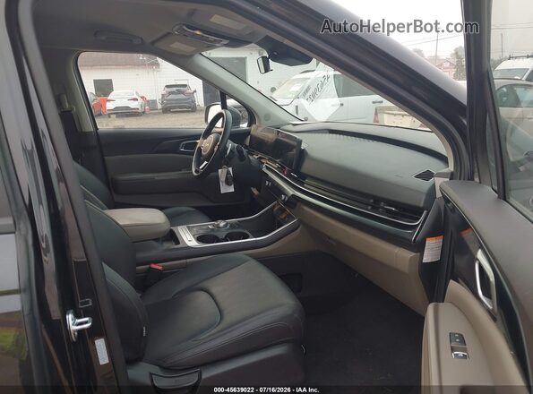 KNDNB5KA3T6122923 2026 KIA CARNIVAL MPV HYBRID Gray Front interior view