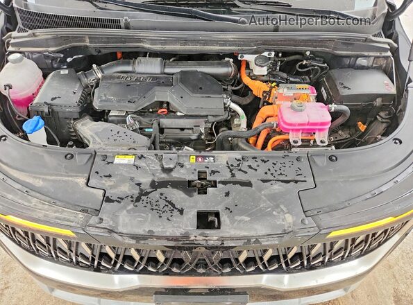 KNDNB5KAXT6129058 2026 KIA CARNIVAL Black Widok komory silnika