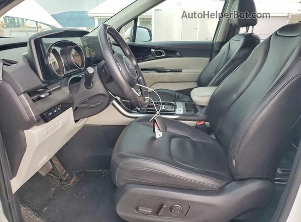 KNDNC5H30R6450735 2024 KIA CARNIVAL White წინა სალონის ხედი