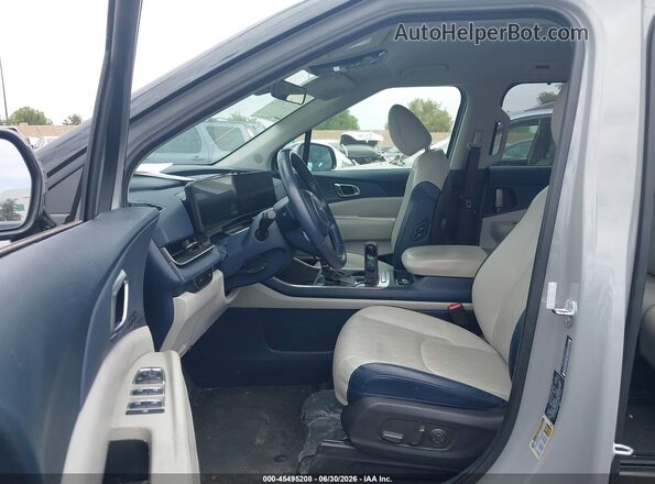 KNDNC5K30S6477223 2025 KIA CARNIVAL MPV Серый Вид салона спереди