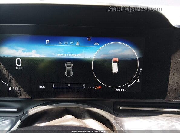KNDNE5H38N6060938 2022 KIA CARNIVAL MPV Black Widok tylnych siedzeń