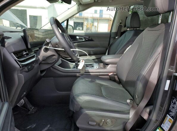 KNDNE5K31S6489746 2025 KIA CARNIVAL Black Вид салону спереду