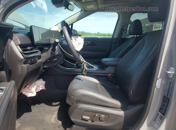 KNDNE5K34S6482242 2025 KIA CARNIVAL Silver Սալոնի դիմացի տեսք