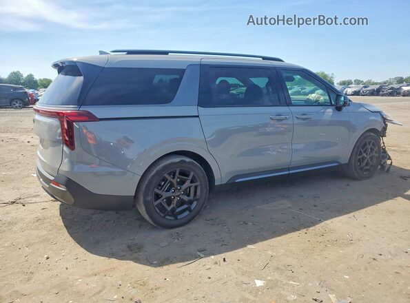 KNDNE5K34S6482242 2025 KIA CARNIVAL Silver Հետևի աջ