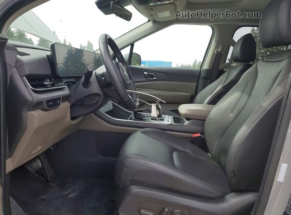 KNDNE5K35S6470634 2025 KIA CARNIVAL Gray Вид салону спереду