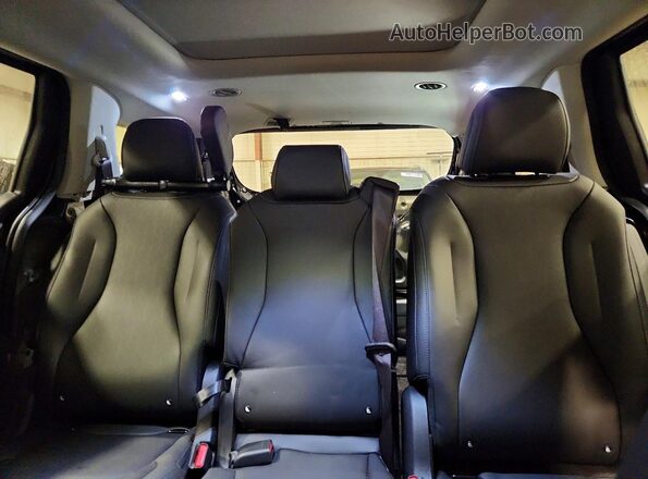 KNDNE5K37T6632345 2026 KIA CARNIVAL Черный Вид задних сидений