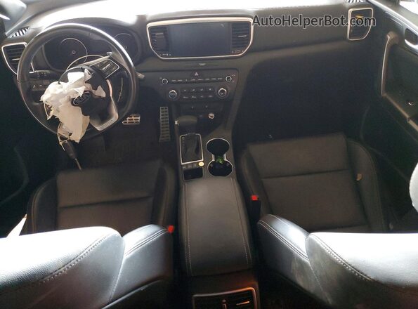 KNDP6CAC3L7714045 2020 KIA SPORTAGE Черный Вид панели приборов