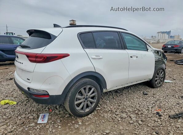 KNDP6CAC4N7015414 2022 KIA SPORTAGE White Trasero derecho