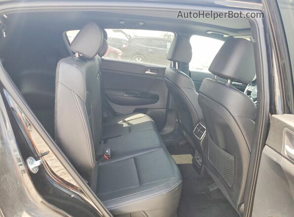 KNDP6CAC6M7909008 2021 KIA SPORTAGE Charcoal Widok wnętrza z tyłu