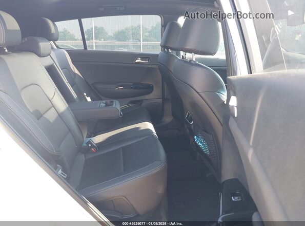 KNDP6CAC8M7938705 2021 KIA SPORTAGE White VIN կոդի պիտակի տեսք