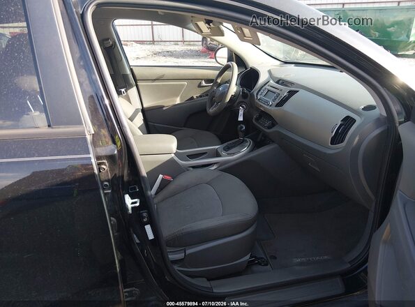 KNDPB3AC2G7851074 2016 KIA SPORTAGE Black Widok wnętrza z przodu