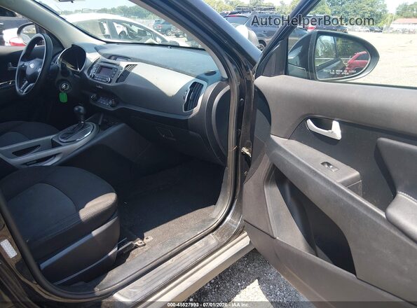 KNDPB3AC6G7838814 2016 KIA SPORTAGE Gray Widok wnętrza z przodu