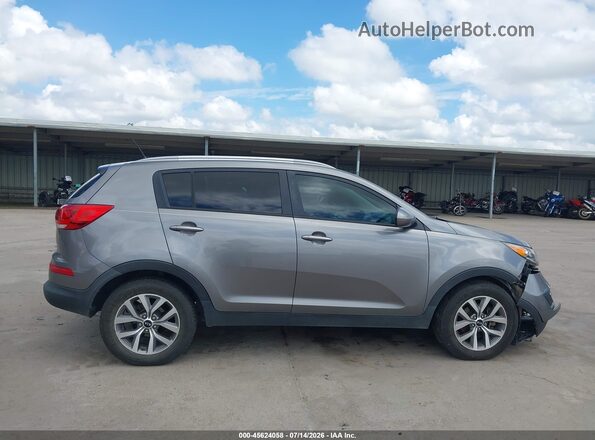 KNDPB3ACXG7859892 2016 KIA SPORTAGE Gray Սալոնի հետևի տեսք