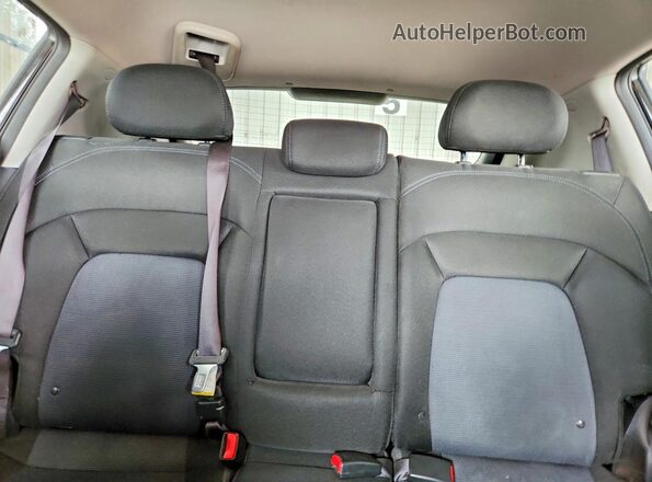 KNDPBCAC0G7817375 2016 KIA SPORTAGELX Black Vista de los asientos traseros