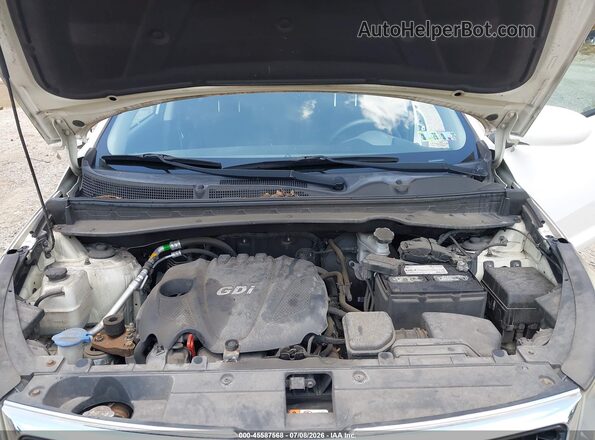 KNDPBCAC1G7814341 2016 KIA SPORTAGE White Rear view