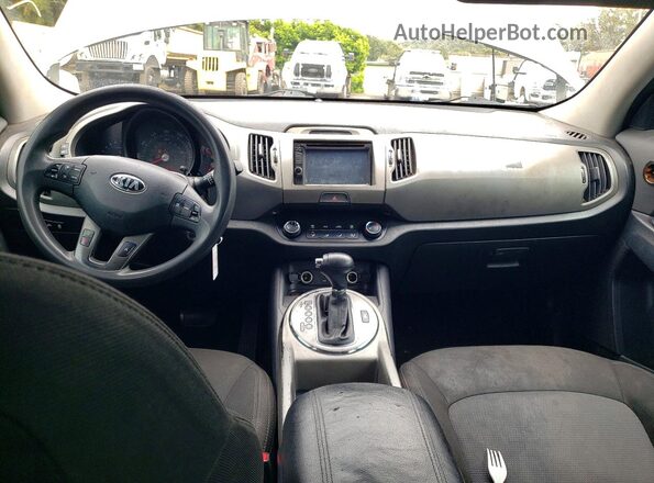 KNDPBCAC1G7873969 2016 KIA SPORTAGE Gray Widok deski rozdzielczej