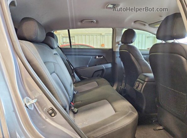 KNDPBCAC1G7880453 2016 KIA SPORTAGE Silver უკანა სალონის ხედი