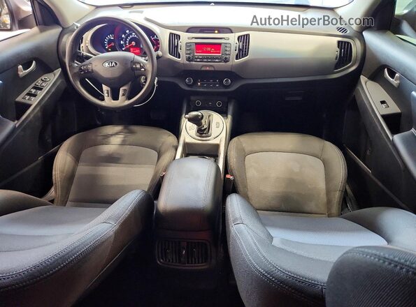 KNDPBCAC1G7880453 2016 KIA SPORTAGE Silver წინა პანელის ხედი