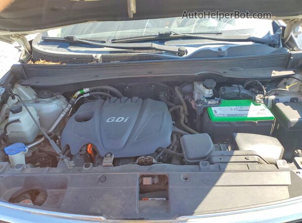 KNDPBCAC2G7864410 2016 KIA SPORTAGE Серебряный Вид задней части салона