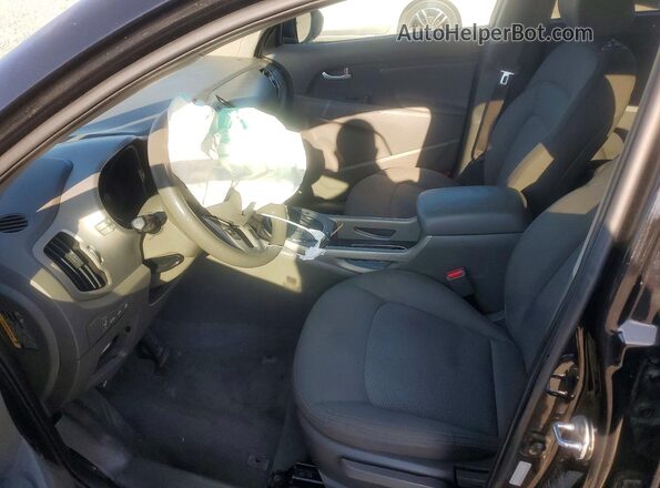 KNDPBCAC3G7861886 2016 KIA SPORTAGE Black Front interior view