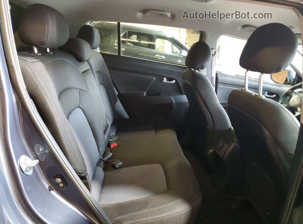 KNDPBCAC5G7874543 2016 KIA SPORTAGE Blue Rear interior view